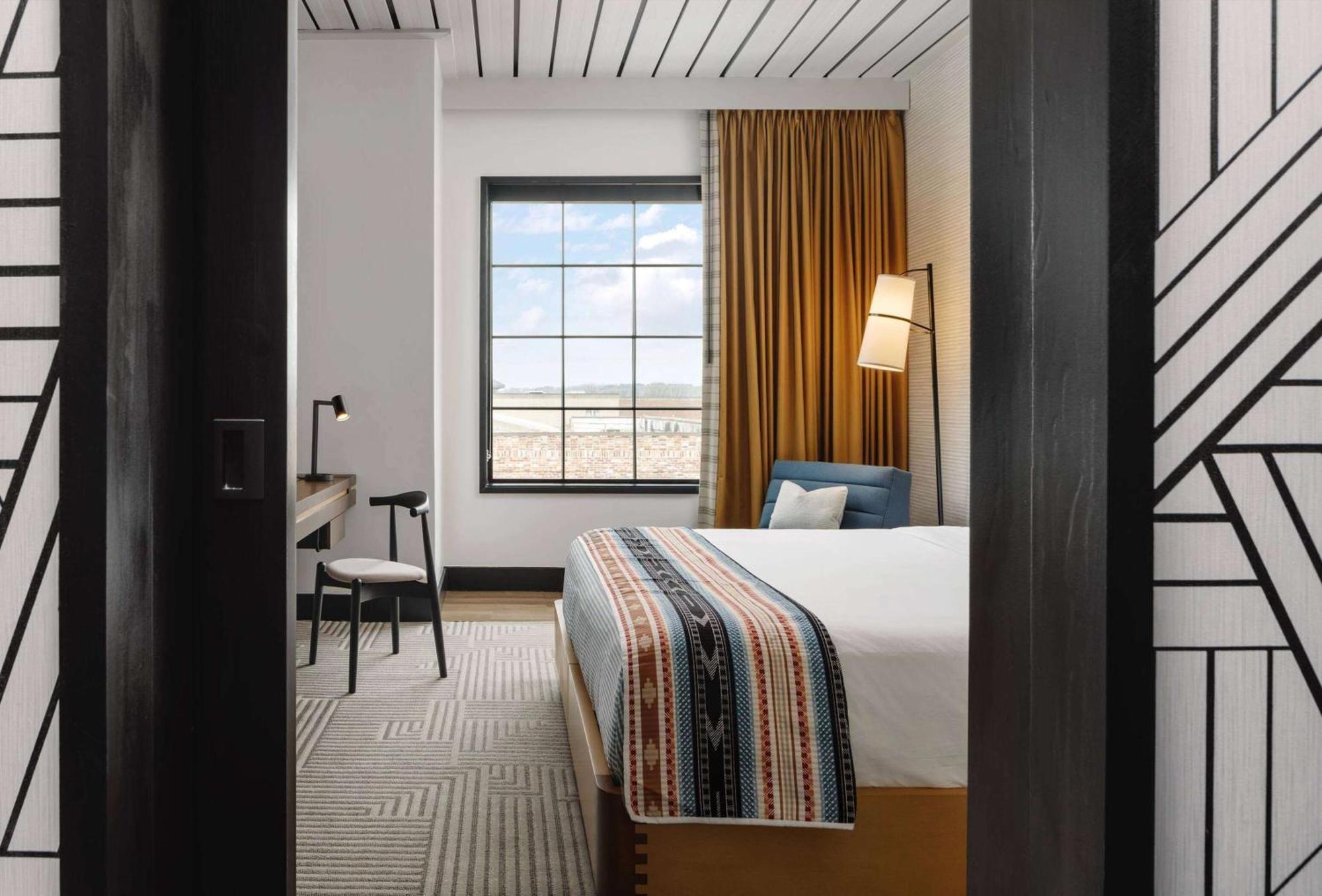 Hotel Tupelo, A Wyndham Hotel エクステリア 写真
